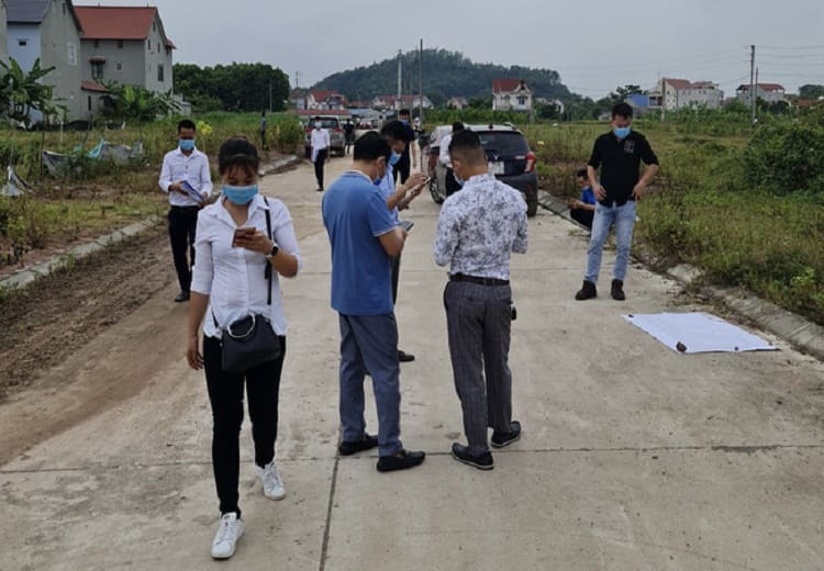 cò đất lộng hành tại các dự án chưa được chuyển nhượng